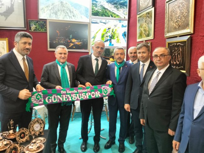 BAŞKAN'LA FOTOĞRAFLARINIZ