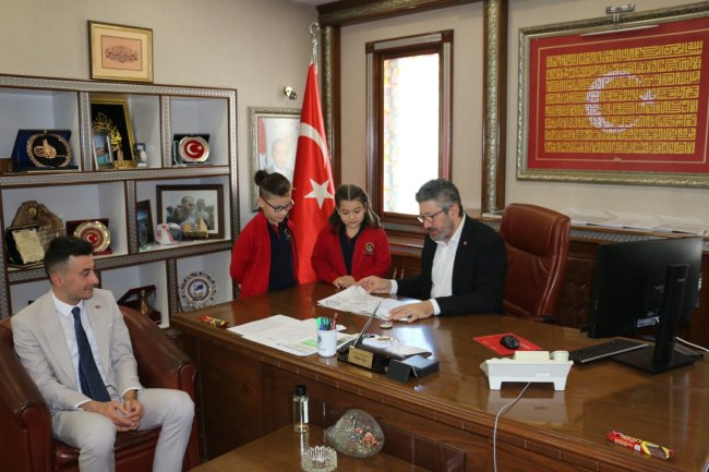 BAŞKAN'LA FOTOĞRAFLARINIZ