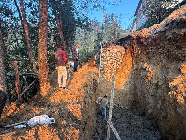 YENİCAMİ MAHALLESİ TAŞ DUVAR ÇALIŞMASI