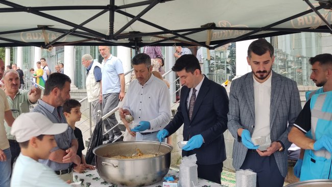 AŞURE İKRAMI YAPILDI.