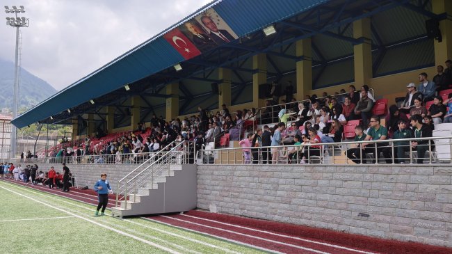 19 MAYIS ATATÜRK'Ü ANMA GENÇLİK VE SPOR BAYRAMI İLÇEMİZDE ÇOŞKUYLA KUTLANDI