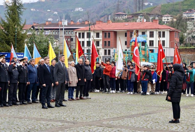 İLÇEMİZDE 18 MART ÇANAKKALE ZAFERİ VE ŞEHİTLERİ ANMA PROGRAMI TÖRENİ DÜZENLENDİ.