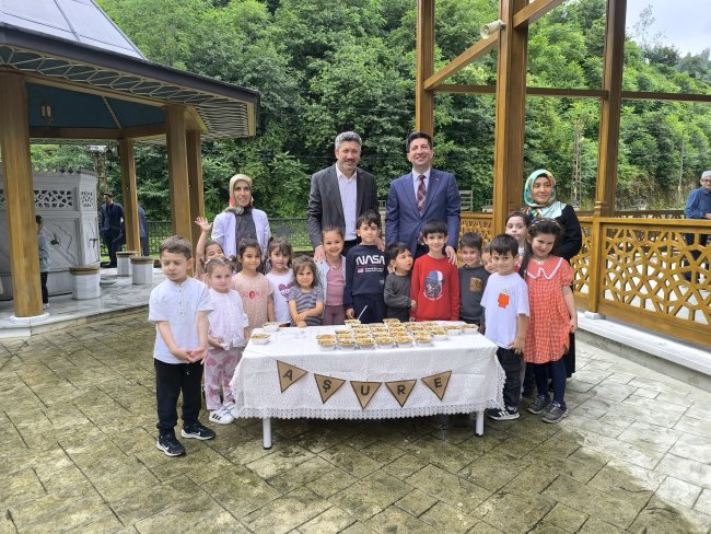 AŞURE İKRAMI YAPILDI.