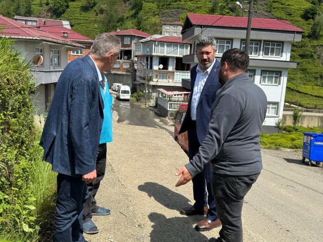 BAŞKAN ÖZER SAHA ÇALIŞMALARINI İNCELEDİ.