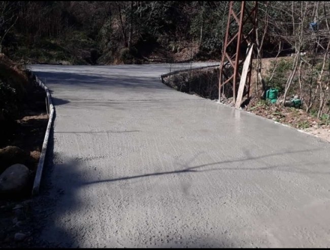 YOL BETONU ÇALIŞMALARIMIZ DEVAM EDİYOR