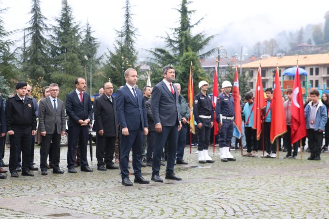 İLÇEMİZDE 10 KASIM ATATÜRK'Ü ANMA PROGRAMI