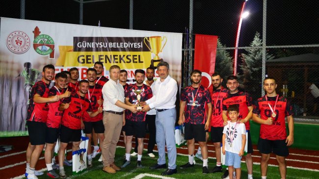 FUTBOL TURNUVASI SONA ERDİ.